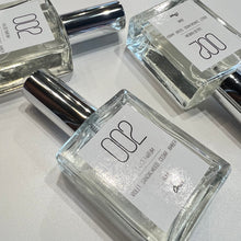 Load image into Gallery viewer, Eau De Parfum - 002
