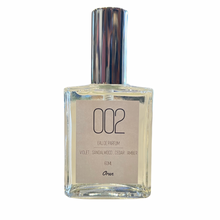 Load image into Gallery viewer, Eau De Parfum - 002

